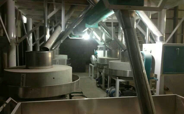 全自動石磨面粉機